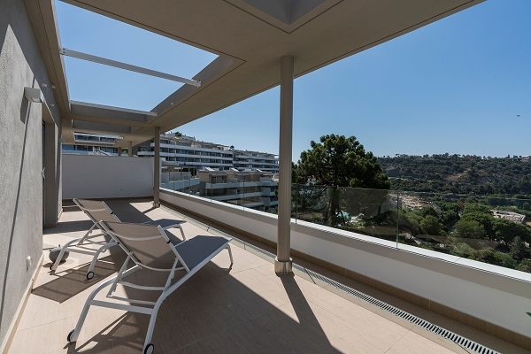 Penthouse for sale in Benahavis