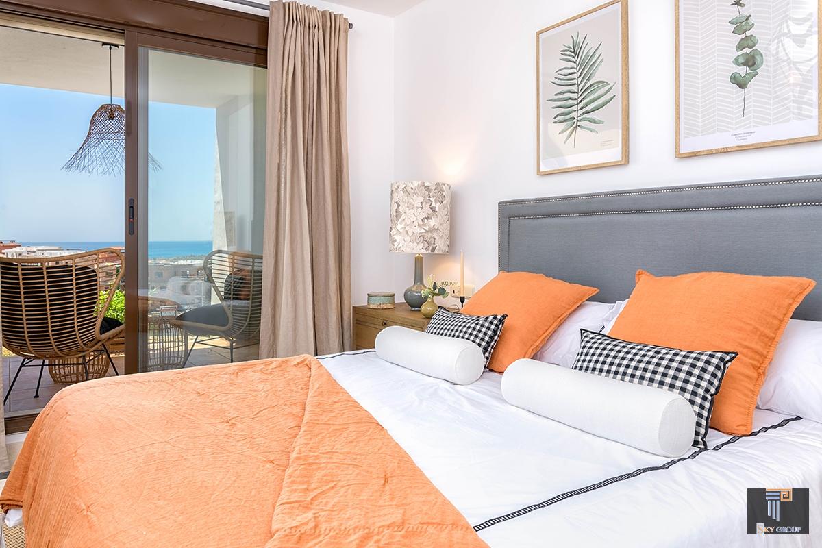 Apartment for sale, new in Casares Costa (Casares), 172.000 €